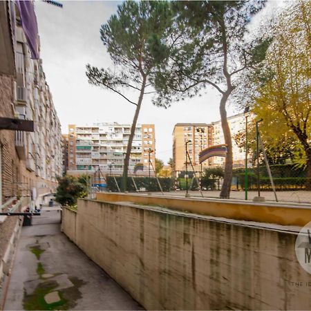 Confort Con Parking Para 3, Vive La Latina Madrid Kültér fotó
